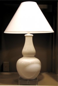 Ceramic Gourd Lamp w/Acrylic Base